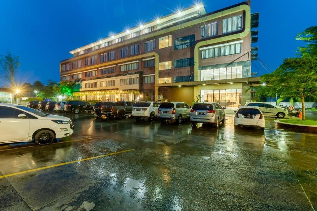 The Royal Idi Hotel Idirayeuk Zewnętrze zdjęcie